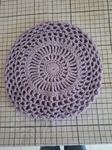 Lilac women's beret.