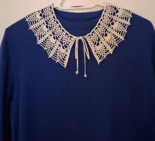 Openwork collar made of mercerized cotton